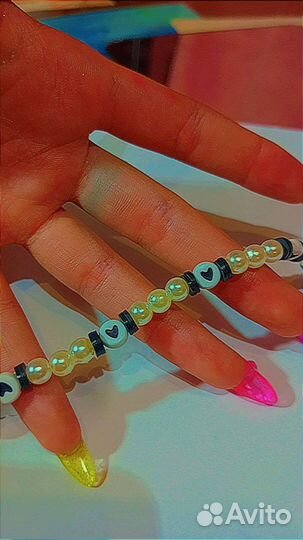 Украшения из бисера