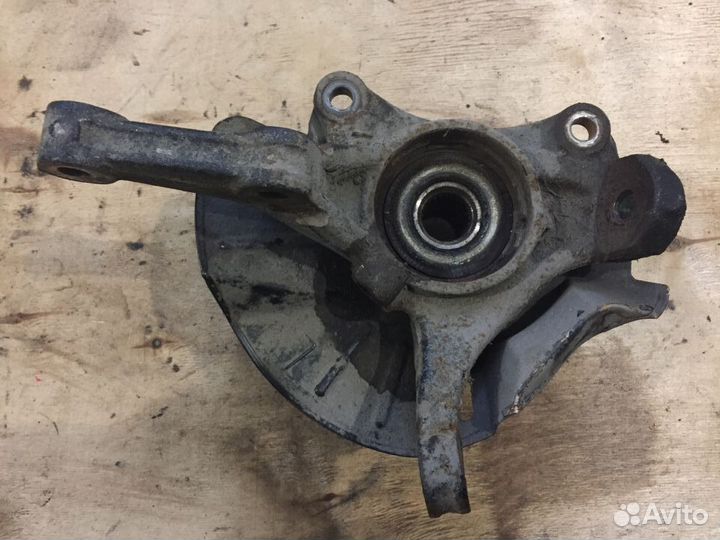 Кулак поворотный передний правый Rio 4 Solaris 2