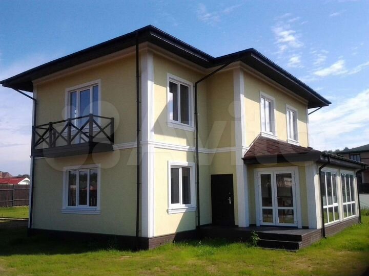 Дом 226 м² на участке 12 сот.