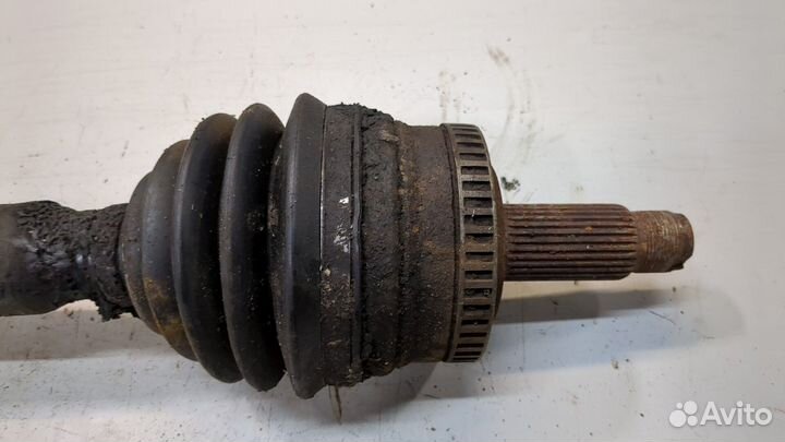 Полуось левая передняя Land Rover Range Rover 3 (LM)