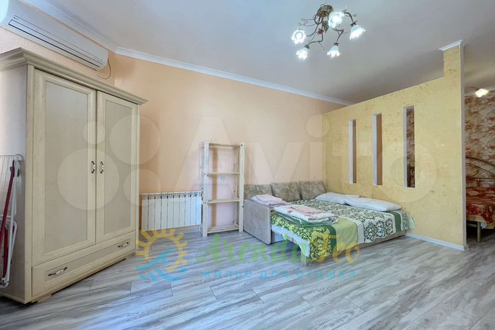 1-к. квартира, 30 м², 1/4 эт.