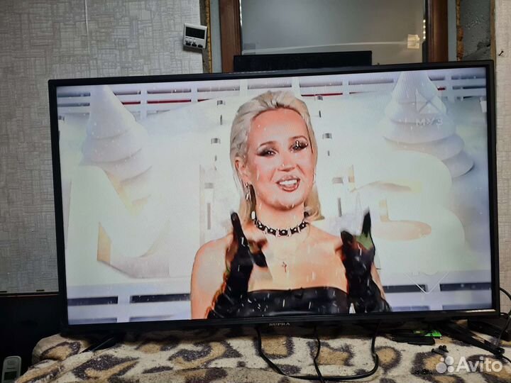 Тeлевизор Supra-42диаг