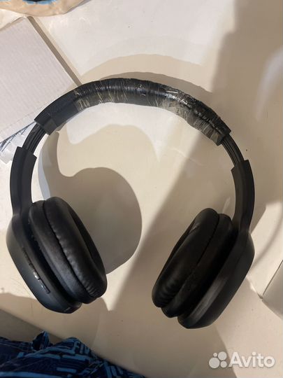 Наушники блютуз - беспроводные Celebrat A18