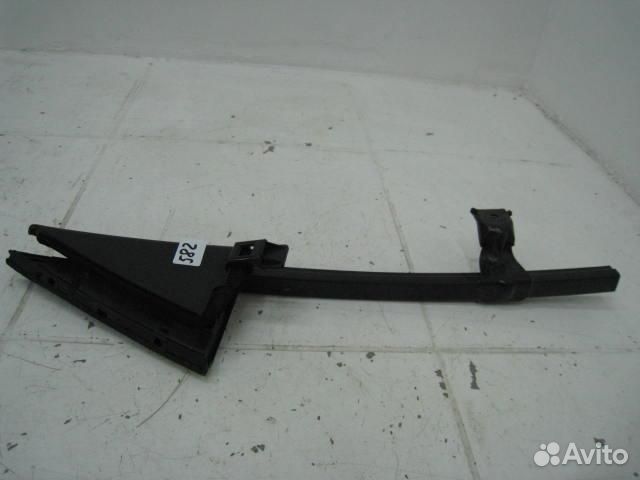 Направляющая стекла двери Nissan Teana J32