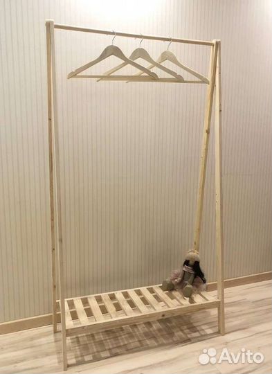 Рейл деревянный