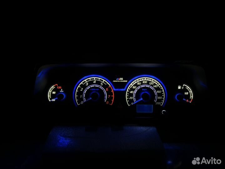 Щиток приборов ваз 2110, 2114, Нива