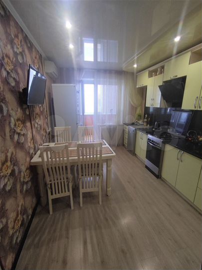 3-к. квартира, 75 м², 1/9 эт.