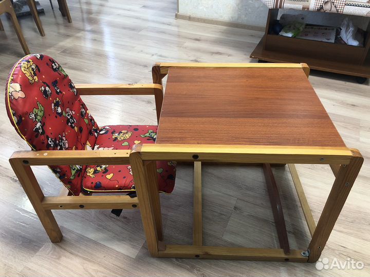 Столик для кормления