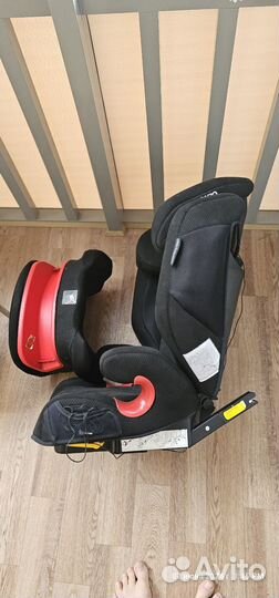 Автокресло recaro monza nova is