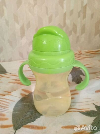 Поильник непролевайка