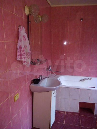 2-к. квартира, 70 м², 1/1 эт.