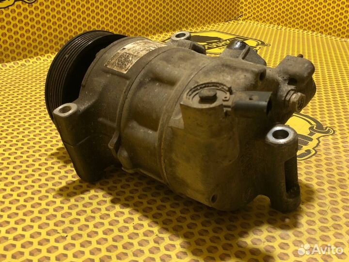 Компрессор системы кондиционирования Volkswagen Polo