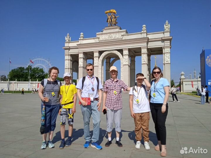 Экскурсия по ВДНХ на русском/английском языке