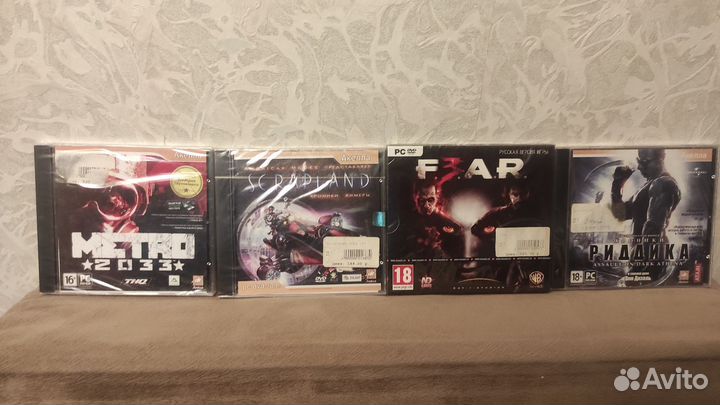 Запечатанные игры на пк. F.E.A.R 3.metro 2033