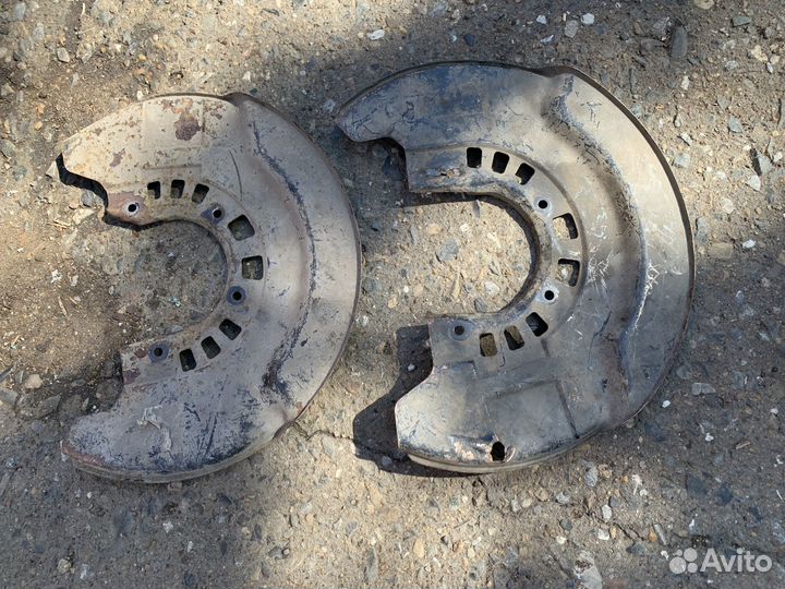 Пыльник тормозного диска Lifan X60