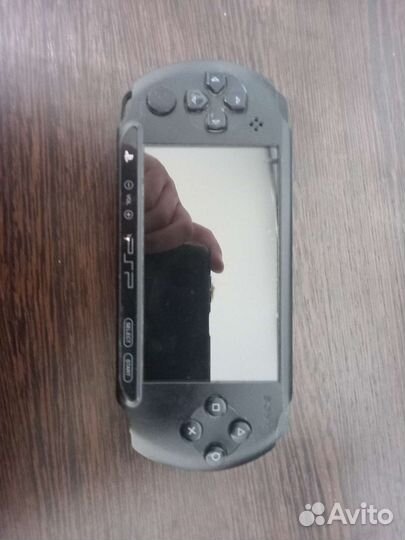 Sony PSP e1008