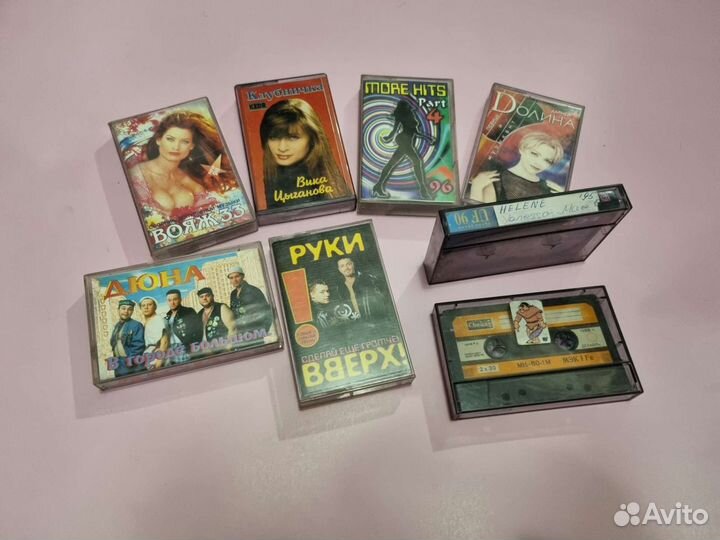 Аудиокассеты популярных исполнителей 90-х раритет