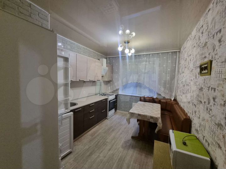 3-к. квартира, 64 м², 1/9 эт.