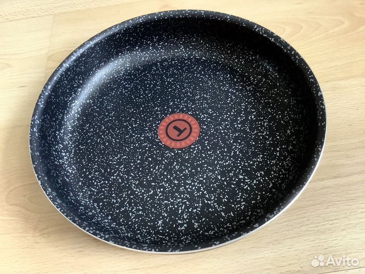 Сковородка tefal 24см. Франция