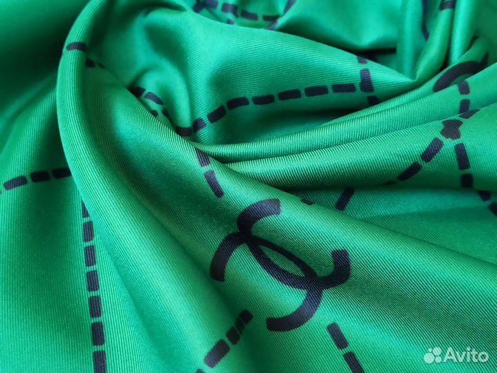 Платок Шелковый Chanel зелёный 6 расцветок