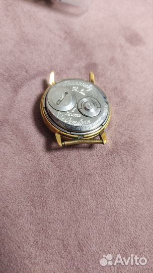 Часы Слава транзистор. Камертонные