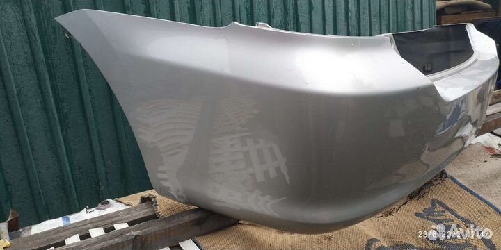 Бампер задний Toyota Wish