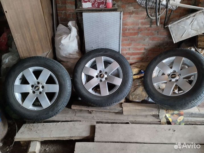 Колеса r17,стояли на Шевроле каптива