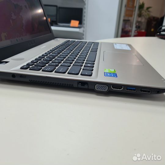 Asus 15.6