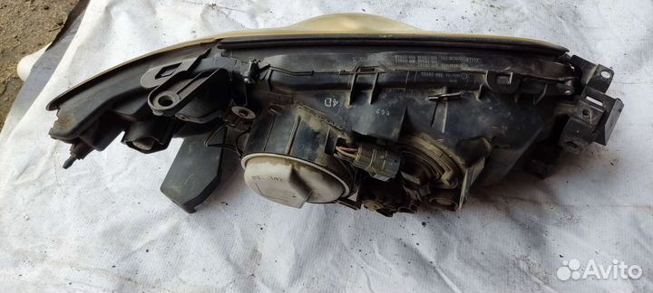 Фары Subaru legacy