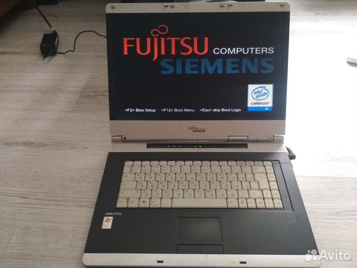 Ноутбук fujitsu siemens amilo pro v2035