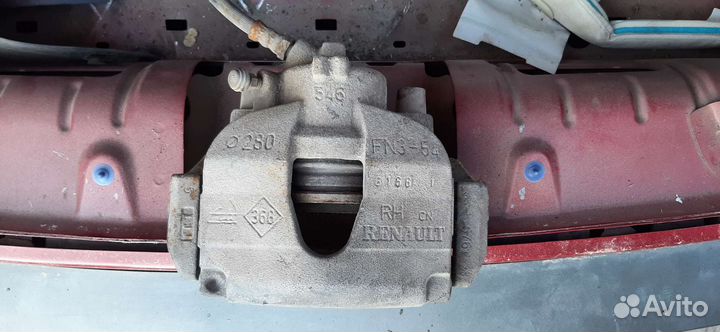 Суппорта передние megane 2