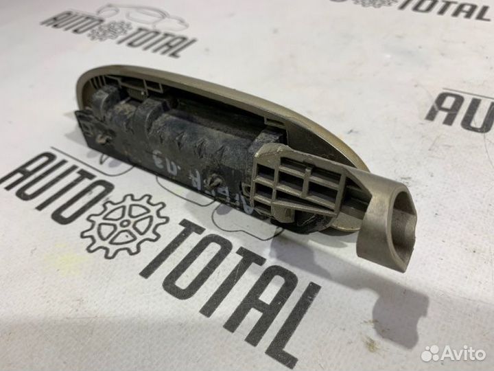 Ручка двери наружная правая Fiat Albea 350A1000