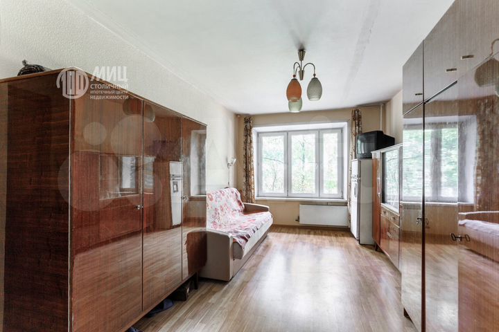 Комната 18,8 м² в 2-к., 2/9 эт.