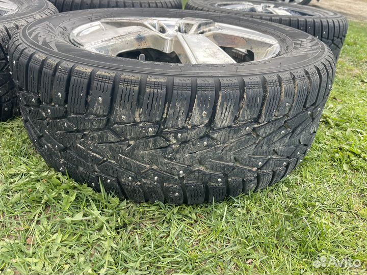 Nokian Tyres Hakkapeliitta 7 225/55 R16 99T
