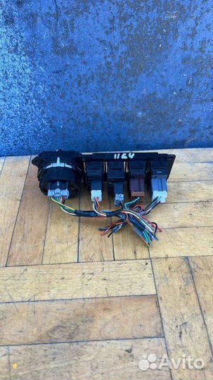 Блок управления приводом Nissan Pathfinder R51