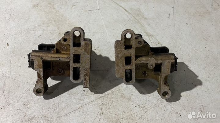 Клапан предохранительный Mercedes Benz W220 M113