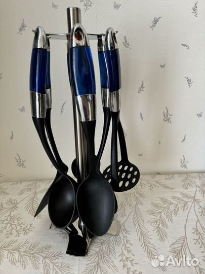 Набор кухонных принадлежностей