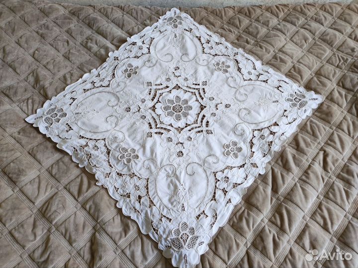 Скатерть ГДР, ришелье, винтаж, 80*80