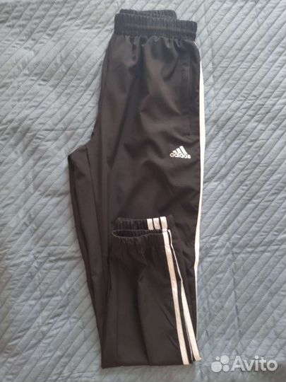 Спортивный костюм adidas