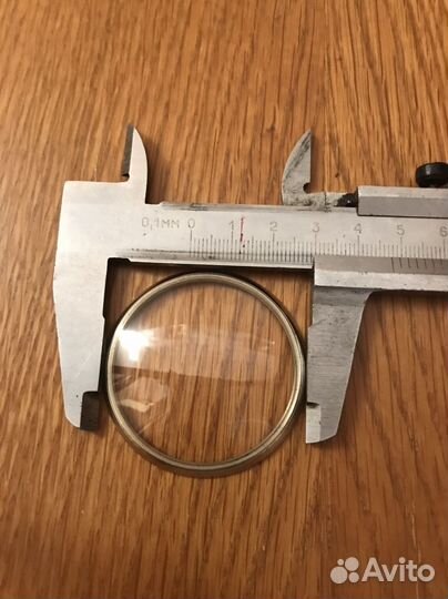 Стекло. Для часов. Молния