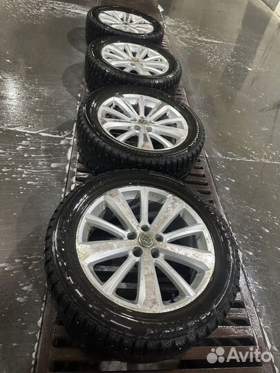 Коплект зимних колес toyota highlander