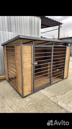 Вольер для собак с утепленной будкой