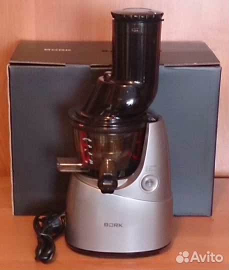 Соковыжималка Bork S610