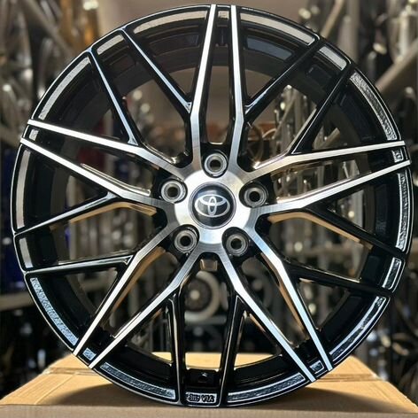 Литые диски Toyota 8×R18 5×114.3