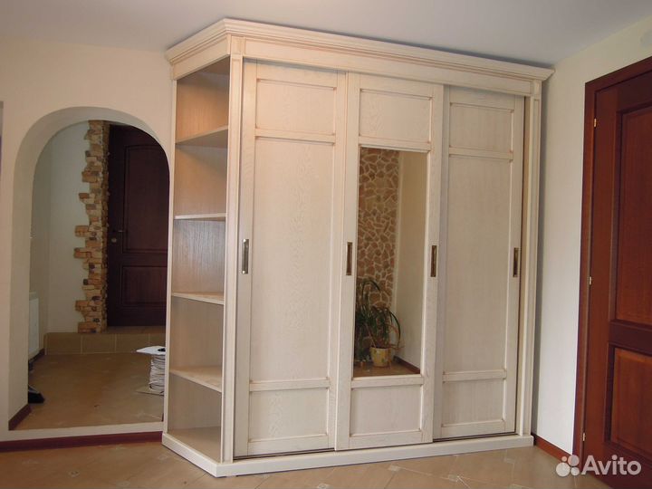 Шкаф угловые в комнату