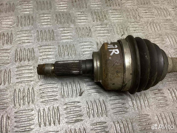 Привод правый передний Kia Sorento