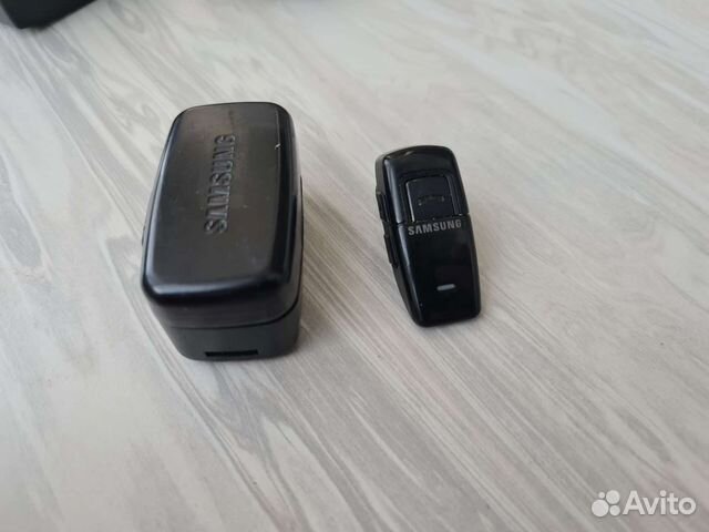 Bluetooth гарнитура samsung
