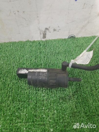 Моторчик омывателя Bmw E90 седан 2.0 N47 дизель