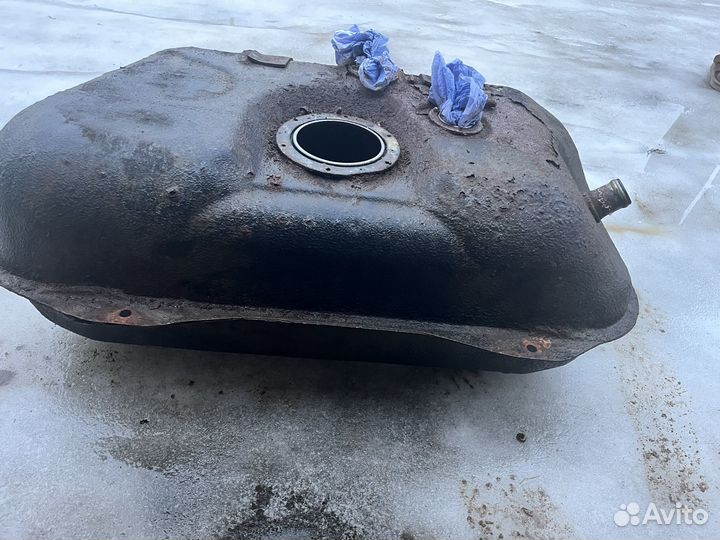 Бензобак Suzuki Grand Vitara 1999г