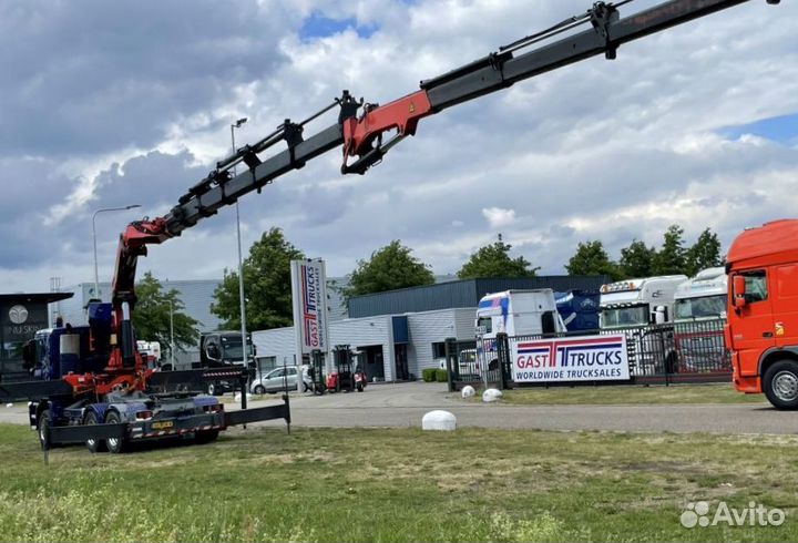 Pазбираем грузовик Mercedes-Benz Actros mpii 2002